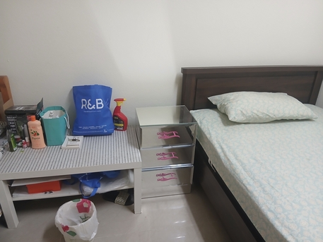 Madinat Al Ummal, Furniture, SAR 800,  Home Center Queen Size Bed