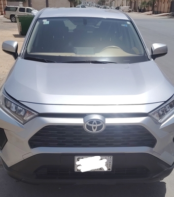 Riyadh, Vehicles, Cars & Trucks , SAR 82000,  Toyota RAV4,  2020,  Automatic,  91800 KM,  Rav4 |  I 92K KM | 82000