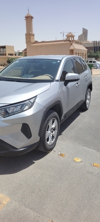 Riyadh, Vehicles, Cars & Trucks , SAR 82000,  Toyota RAV4,  2020,  Automatic,  91800 KM,  Rav4 |  I 92K KM | 82000