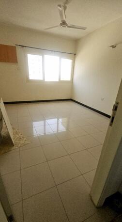 Adliya, Apartments, Flats, Houses & Villas, BHD 330/month,  3 BR,  3 Bedroom Unfurnished Flat For Rent Without Ewa