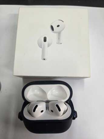 Riyadh, Mobile Phones, SAR 400,  Apple AirPods 4 With Active Noise Cancellation
