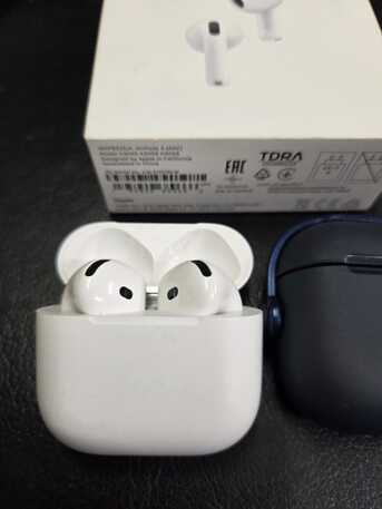Riyadh, Mobile Phones, SAR 400,  Apple AirPods 4 With Active Noise Cancellation