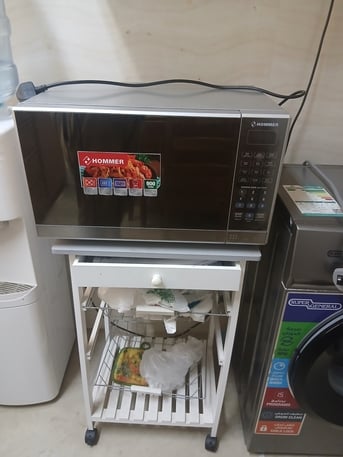 Madinat Al Ummal, Appliances, SAR 300,  Hommer Microwave Oven