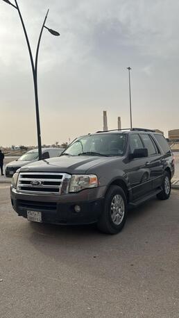 Riyadh, Vehicles, Cars & Trucks , SAR 1,  Ford Expedition,  2013,  Automatic,  290000 KM,  Expedition