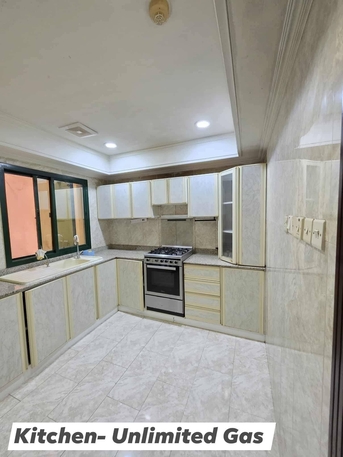Juffair, Rooms for Rent, BHD 130/month,  Spacious Furnished Room Available For Couple Or Bachalor