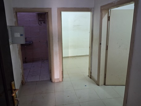 Riyadh, Apartments, Flats, Houses & Villas, SAR 60000/year,  6 BR,  Complete 8Rooms Bachelors Building Available For Company Staff