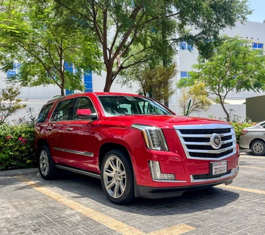 Manama, Vehicles, Cars & Trucks , BHD 8500,  Cadillac Escalade,  2015,  Automatic,  89000 KM,