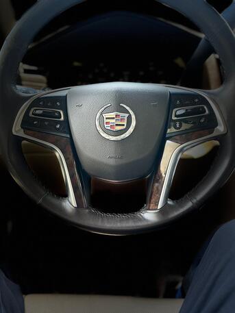 Manama, Vehicles, Cars & Trucks , BHD 8500,  Cadillac Escalade,  2015,  Automatic,  89000 KM,