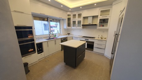 Amman, Apartments, Flats, Houses & Villas, JOD 18000/year,  Furnished,  3 BR,  Fully Furnished 3B Apart With Baconly In Der Ghbar 00962777688956