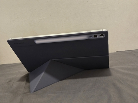 Riyadh, Tablet Computers, SAR 2200,  Samsung Galaxy Tab S10+ 5G (UAE Version) + Smart Cover  Screen Guard