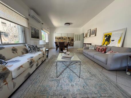 Amman, Apartments, Flats, Houses & Villas, JOD 14000/year,  Furnished,  3 BR,  Fully Furnished 3B Apart With Baconly In Shemsani 00962777688956