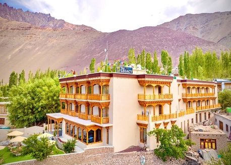 Mumbai, Travel, 4 Star Hotel In Leh Ladakh