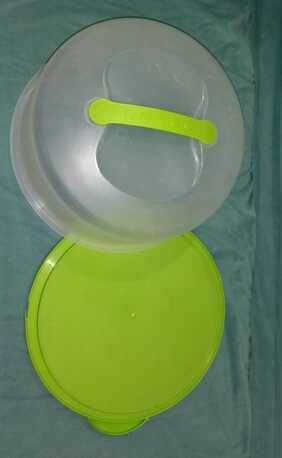 Al Seef, Household Items, BHD 3,  Cake Boxes /cupcake Holder, BD 3 FOR BOTH.