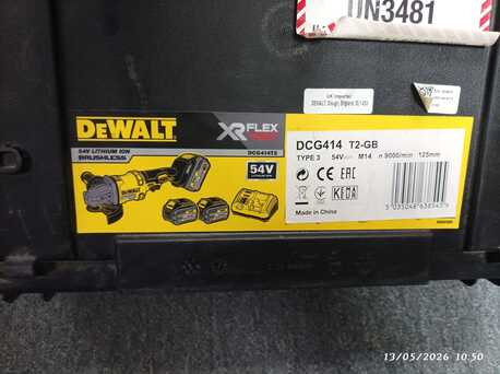 Dammam, Tools, SAR 04142,  Box Opened , Short Usage. Looking Like New  Dewalt DCG414T2-GB 54V 5 In. Cordless Angle Gr