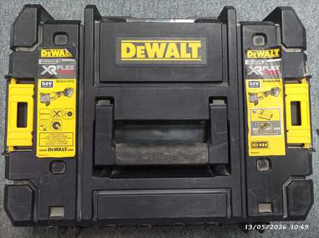 Dammam, Tools, SAR 04142,  Box Opened , Short Usage. Looking Like New  Dewalt DCG414T2-GB 54V 5 In. Cordless Angle Gr