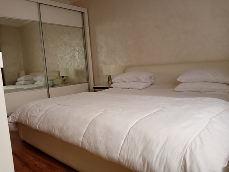 Amman, Apartments, Flats, Houses & Villas, JOD 16000/year,  Furnished,  3 BR,  160 Sq. Meter,  Spacious 3-Bedroom Furnished Apartment With Private Outdoor Area Available For Rent