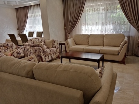 Amman, Apartments, Flats, Houses & Villas, JOD 16000/year,  Furnished,  3 BR,  160 Sq. Meter,  Spacious 3-Bedroom Furnished Apartment With Private Outdoor Area Available For Rent
