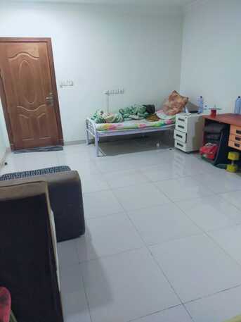Al Adama, Bedspace For Rent, SAR 300/month,  120 Sq. Yard,  1BHK Flat Offering 2 Nos. Bedspaces From 15th May (Indian Or Pakistani Muslims)