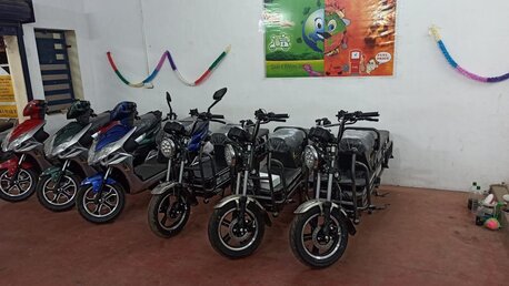 Madurai, Business, THAANUSHRIVIDHYA (TSV) MOTOR (MANACHANALLUR-TRICHY DEALER)