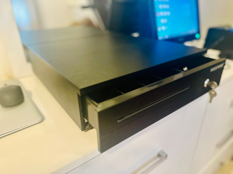 Hidd, Computers, BHD 169,  POSBANK Complete POS System &ndash; Touchscreen, Printer & Cash Drawer &ndash; 169 BD