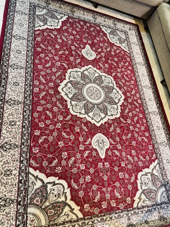 Riyadh, Household Items, SAR 180,  Selling Carpet 2*3m