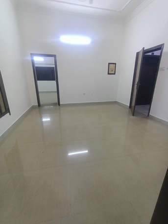 Hoora, Apartments, Flats, Houses & Villas, BHD 230/month,  2 BR,  Semi Furnished Spacious 2 Bedroom Family Flat For Rent In Hoora With Electricity-35529070