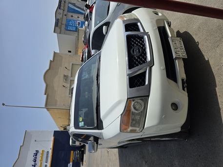 Khobar, Vehicles, Cars & Trucks , SAR 15000,  Nissan Armada LE 4x2 Full Option,  2009,  Automatic,  384565 KM,  Nisan Armada For Sale. Single Owner