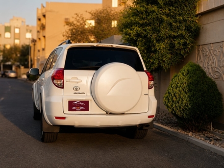 Muharraq, Vehicles, Cars & Trucks , BHD 1,  Toyota RAV4,  2008,  Automatic,  225000 KM,
