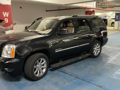 Manama, Vehicles, Cars & Trucks , BHD 4500,  GMC Denali  2013 Model,  2013,  Automatic,  212 KM,  BHD 4350, GMC Yukon Denali, , , 212k KM, Black
