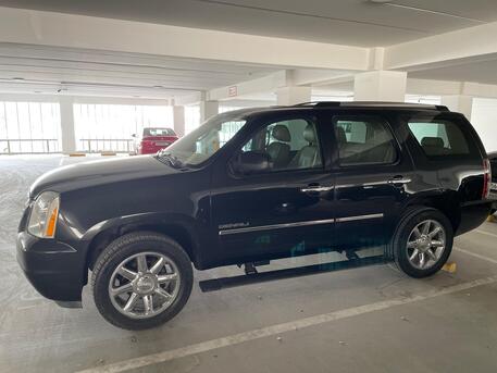 Manama, Vehicles, Cars & Trucks , BHD 4500,  GMC Denali  2013 Model,  2013,  Automatic,  212 KM,  BHD 4350, GMC Yukon Denali, , , 212k KM, Black