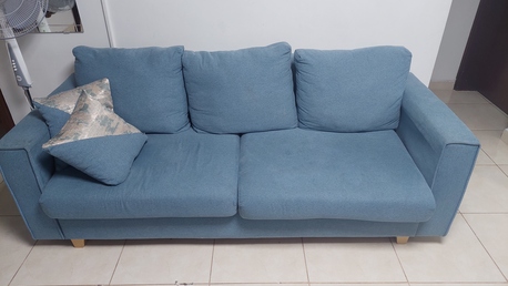 Riyadh, Furniture, SAR 300,  Sofa Set With Table
