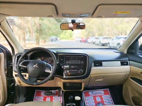 Muharraq, Vehicles, Cars & Trucks , BHD 1,  Mitsubishi Outlander,  2017,  Automatic,  130000 KM,   4x4
