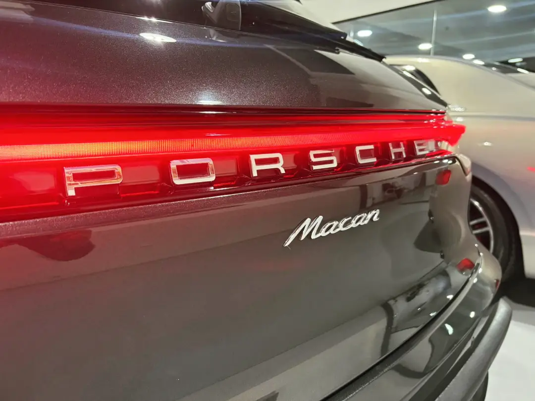 Amwaj Islands, Vehicles, Cars & Trucks , BHD 18995,  Porsche Macan,  2022,  Automatic,  50000 KM,    2.0L TC 4WD 265 HP Full Option