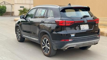 Riyadh, Vehicles, Cars & Trucks , CHANGAN CS 75,  2022,  Automatic,  160000 KM,  4X4 FULL OPTIONS Last Offer 37000 SR 4