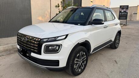 Riyadh, Vehicles, Cars & Trucks , HYUNDAI VENUE PREMEUM,  2023,  Automatic,  66000 KM,  Registered 2024 FULL OPTION BASMA 4