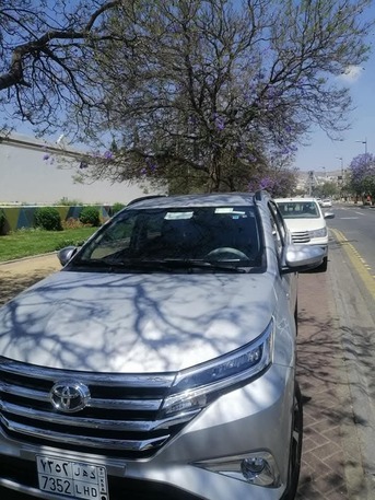 Riyadh, Vehicle Lease Transfer, SAR 40000,  2021 Model Toyota RESH 200000KM