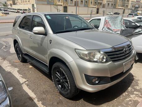 Riyadh, Vehicles, Cars & Trucks , SAR 48000,  Toyota Fortuner,  2014,  Automatic,  335000 KM,    KM335000