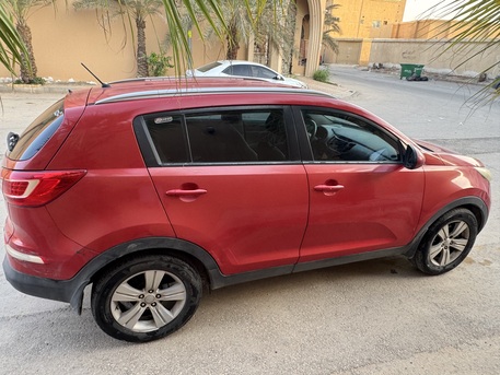 Riyadh, Vehicles, Cars & Trucks , SAR 32500,  Kia Sportage,  2012,  Automatic,  217000 KM,    With Little Odometer In Original Condition