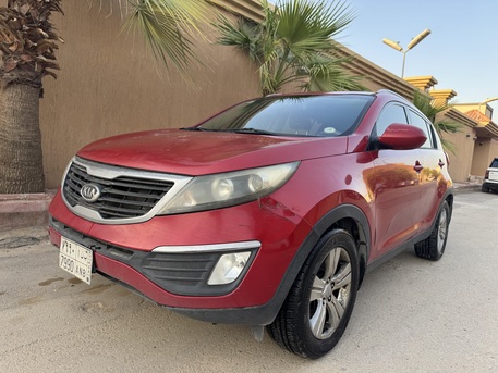 Riyadh, Vehicles, Cars & Trucks , SAR 32500,  Kia Sportage,  2012,  Automatic,  217000 KM,    With Little Odometer In Original Condition