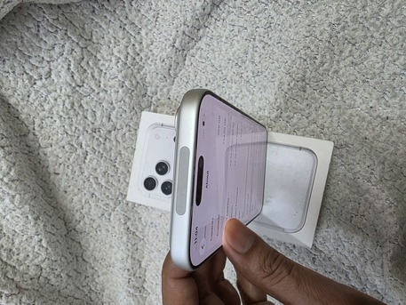 Khobar, Mobile Phones, SAR 5200,  IPhone 17 Pro Max 256gb Silver 100 Battery Only Serious Buyer Sale Swap