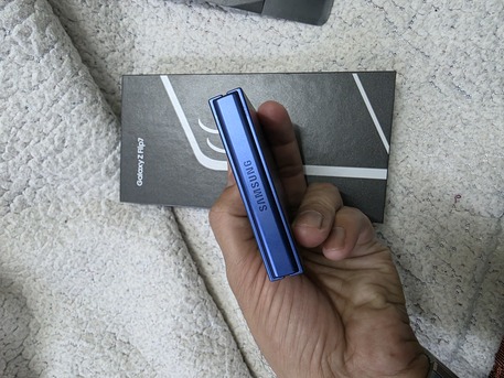 Khobar, Mobile Phones, SAR 2500,  Samsung Galaxy Zflip 7 256gb 12 Gb Ram Sale Swap Same Like New