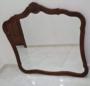 Jeddah, Furniture, SAR 150,  American Cherry Wood Thomasville Large Mirror