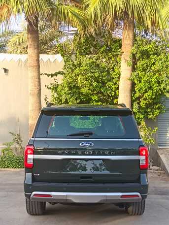 Riyadh, Vehicles, Cars & Trucks , SAR 155000,  FORD EXPEDITION XLT2 ECOBOOST 4x4,  2022,  Automatic,  75000 KM,  FULL OPTION