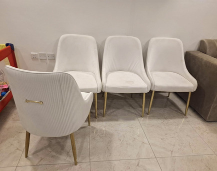 Tubli, Furniture, BHD 220,  Bedroom Set (Same As New) - Sofa Set - Fridge - Washing Machine