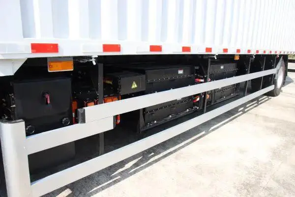 Makati City, Vehicles, Cars & Trucks , PHP 4899000,  GAC C7 4x2 6wheel Electric Rigid Truck Cab And Chassis,  2026,  10 KM,