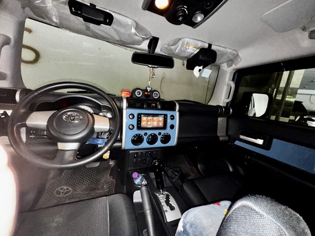 Jeddah, Vehicles, Cars & Trucks , SAR 129999,  Toyota FJ Cruiser,  2022,  Automatic,  98700 KM,    MODEL FOR SALE