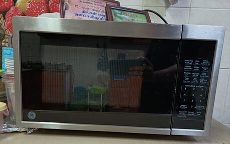 Jubail, Appliances, SAR 300,  GE Microwave