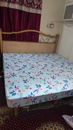 Al Murabba, Furniture, SAR 550,  Household Items On Sale: URGENT - Bed Set With Mattress & A/C