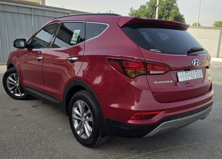 Jubail, Vehicles, Cars & Trucks , SAR 65000,  Hyundai Santa Fe,  2018,  Automatic,  76500 KM,