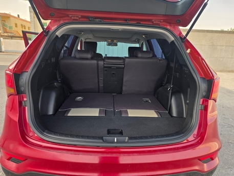 Jubail, Vehicles, Cars & Trucks , SAR 65000,  Hyundai Santa Fe,  2018,  Automatic,  76500 KM,